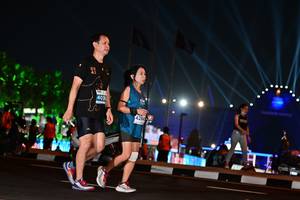 BIB: 4036, 428
                            <button type="button" onclick="openModal(15317783)" class="btn btn-primary btn-sm float-right btn-popup" data-toggle="modal" data-target=".modal-high-quality">
                        <i class="fas fa-shopping-cart"></i> Add to Cart
                    </button>
                                            <button type="button" onclick="isThisMe(15317783, true)" class="btn btn-success btn-sm float-right btn-popup btn-isme hidden" data-toggle="tooltip" data-placement="bottom" title="นี่คือรูปของคุณใช่ไหม คลิกที่นี่เพื่อเอาเข้าอัลบั้ม">
                        <i class="fas fa-plus"></i> Add to album
                    </button>
                    <button type="button" onclick="isThisMe(15317783, false)" class="btn btn-warning btn-sm float-right btn-popup btn-isnotme hidden">
                        <i class="fas fa-ban"></i> Remove from album
                    </button>